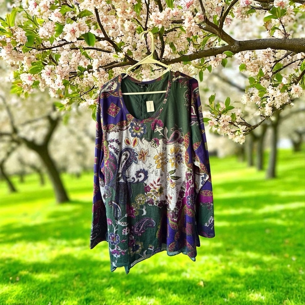 Dressbarn Green and Purple Floral Tunic